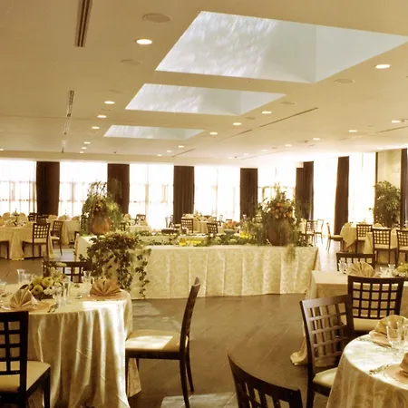 Majesty Otel 4*