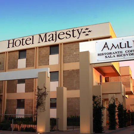 Otel Majesty 4*
