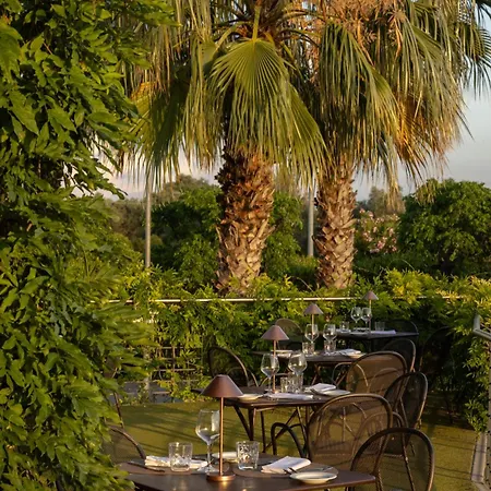 Majesty Otel Bari